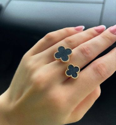 Кольцо Van Cleef LUX-120871