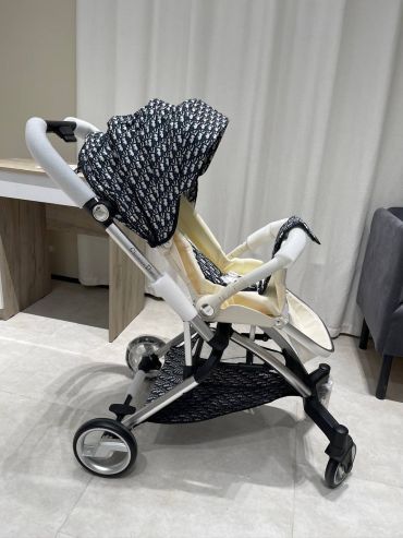 Коляска  Christian Dior LUX-121084