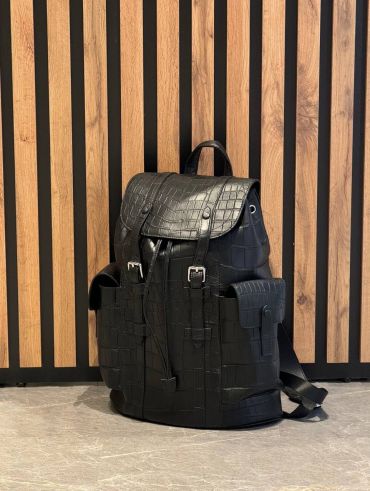 Рюкзак из натуральной кожи крокодила Louis Vuitton LUX-121511