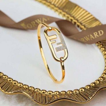 Браслет  Fendi LUX-121776