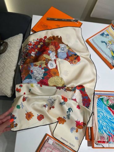  Платок Hermes LUX-122353