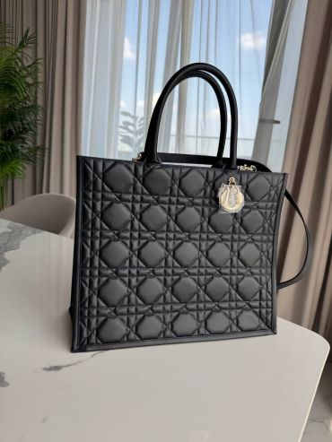 Сумка женская Christian Dior LUX-122377