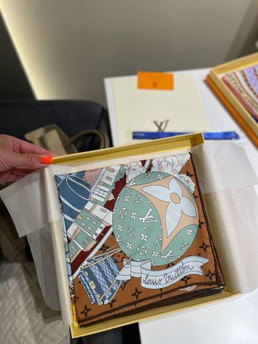 Платок Louis Vuitton LUX-122417