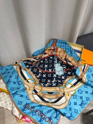 Платок Louis Vuitton LUX-122834