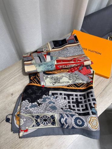 Платок  Louis Vuitton LUX-122911