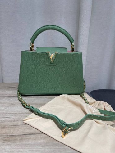 Сумка женская Capucines  Louis Vuitton LUX-123301
