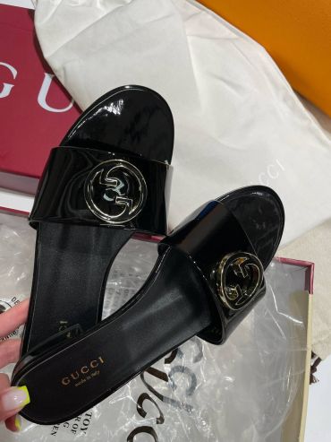 Шлепанцы Gucci LUX-123307