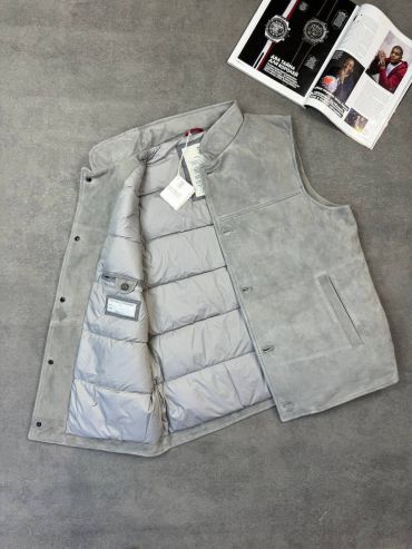 Жилет из натуральной замши(наполнитель пух)  Brunello Cucinelli LUX-123454