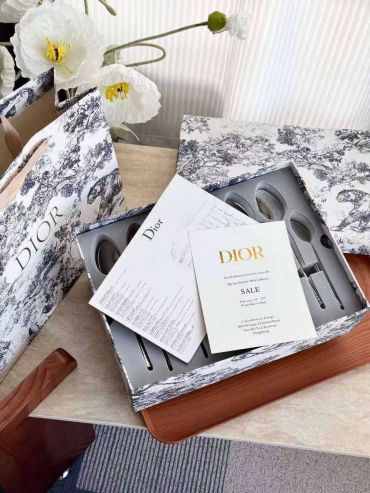 Набор столовых приборов на 6 персон Christian Dior LUX-123814