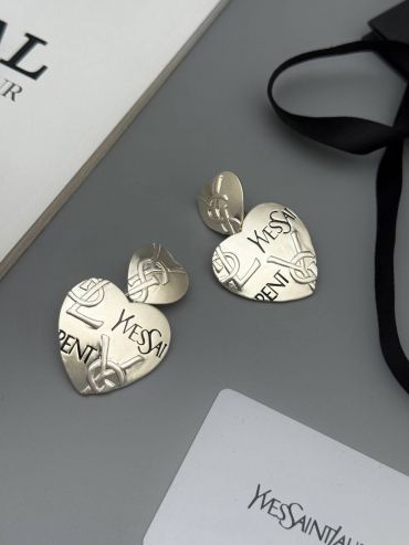 Клипсы Yves Saint Laurent LUX-124502