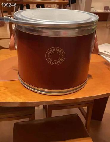  Ёмкость  Hermes LUX-125121