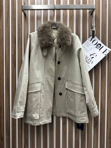 Куртка женская  LUX-125560