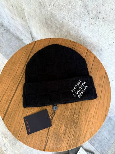 Шапка  Louis Vuitton LUX-125738