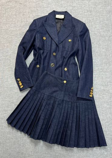 Костюм    LUX-125791