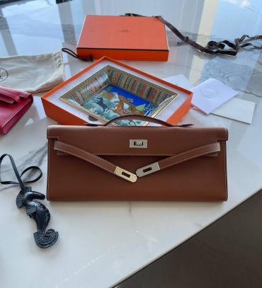 КЛАТЧ KELLY CUT, swift Hermes LUX-125995