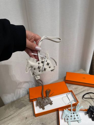 Брелок Hermes LUX-128150