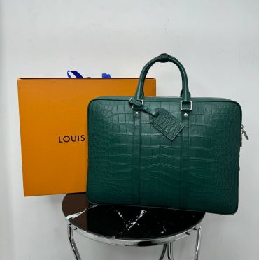 Портфель из натуральной кожи крокодила Louis Vuitton LUX-128484