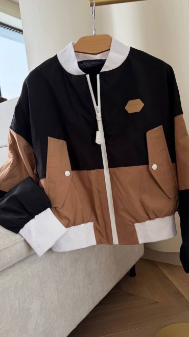 Костюм спортивный Louis Vuitton LUX-129573