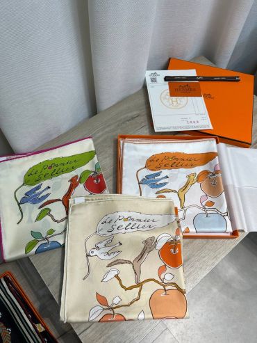 Платок  Carre  Hermes LUX-130358