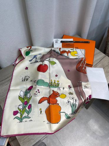 Платок  Carre  Hermes LUX-130357