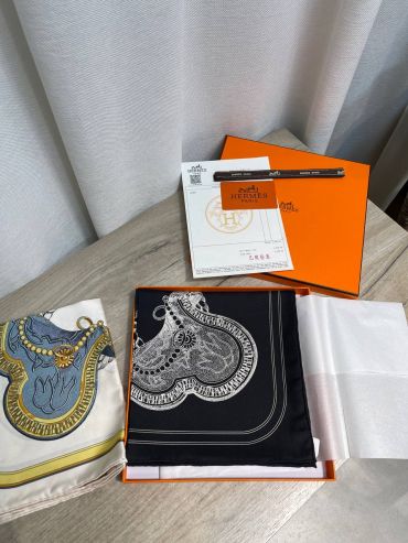 Платок  Carre  Hermes LUX-130354
