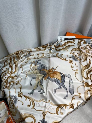 Платок  Carre  Hermes LUX-130353