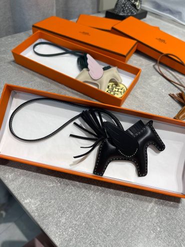 Брелок Hermes LUX-130411