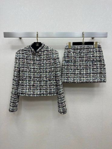 Костюм женский Chanel LUX-130435