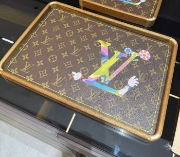 Поднос Louis Vuitton LUX-130519