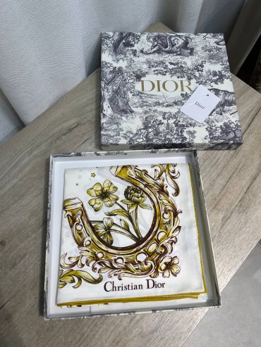 Платок  Christian Dior LUX-130552