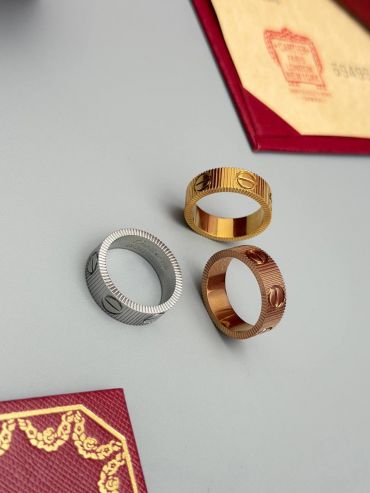 Кольцо Cartier LUX-131867