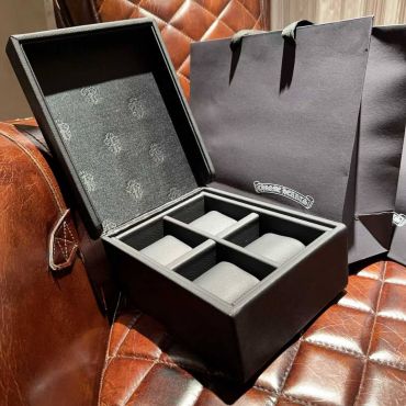 Шкатулка для хранения часов  CHROME HEARTS LUX-132050