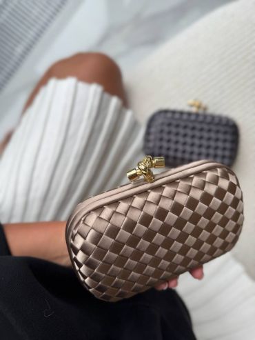 Клатч Bottega Veneta LUX-132423