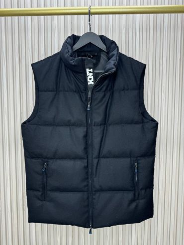 Кашемировый жилет  Kiton LUX-132605