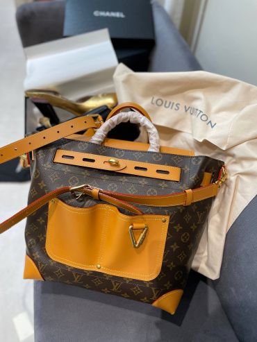  Сумка-рюкзак Steamer 30 Louis Vuitton LUX-130081