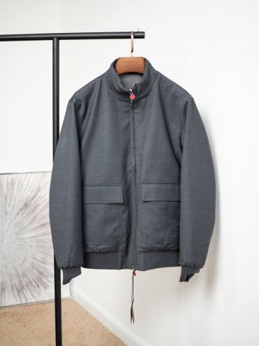 Двухсторонняя куртка  Kiton LUX-133391