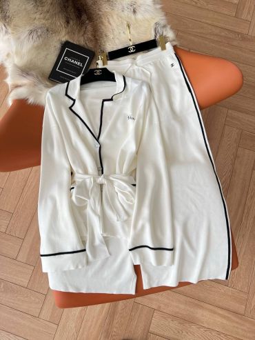 Костюм женский Chanel LUX-133658