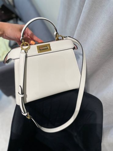 Сумка женская Peekaboo 24 сm Fendi LUX-133788