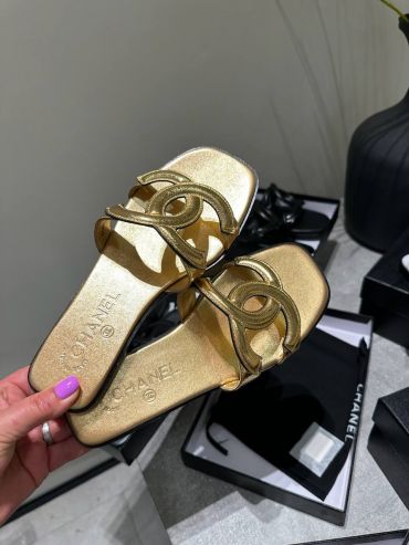Шлепанцы  Chanel LUX-134090