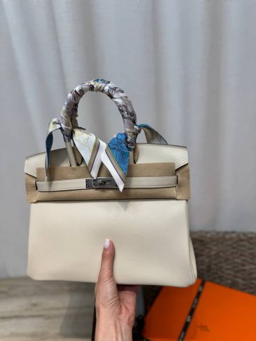  Сумка женская  Birkin , 30  Swift Leather Hermes LUX-134240