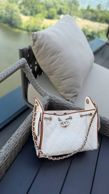 Сумка Chanel 25 small Handbags  Chanel LUX-135140