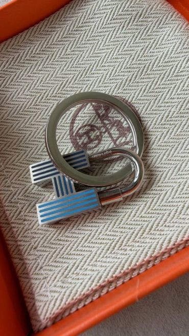  Charms  Hermes LUX-135297