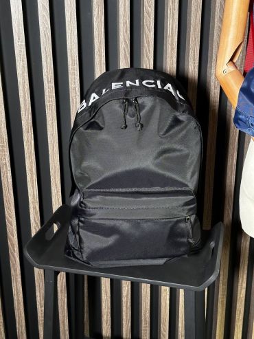 Рюкзак Balenciaga LUX-135320