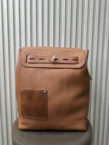 Рюкзак Louis Vuitton LUX-135392
