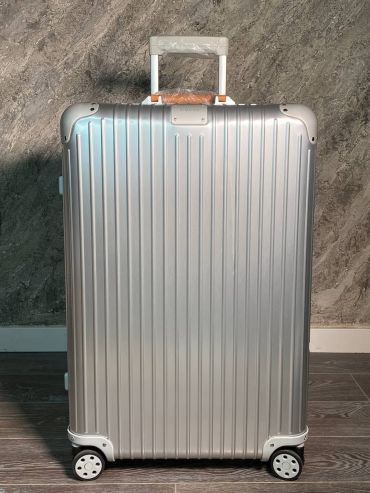 Чемодан Rimowa   LUX-135575