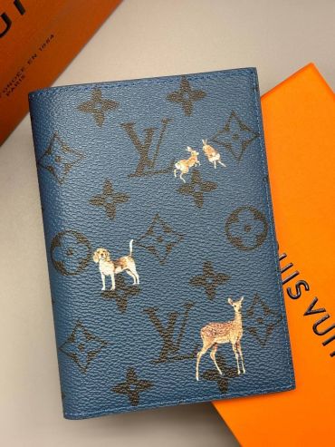 Обложка на паспорт Louis Vuitton LUX-135811
