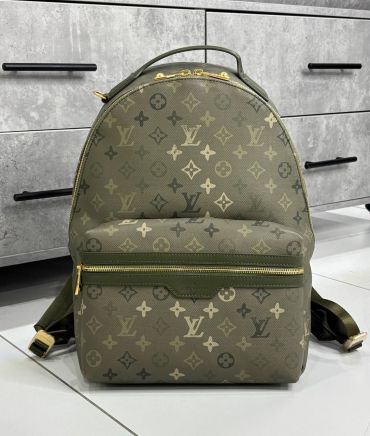 Рюкзак  Louis Vuitton LUX-135873