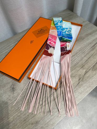 Шелковая лента Twilly Hermes LUX-135979