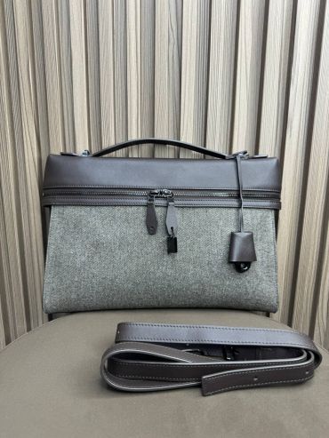 Сумка из телячьей кожи со вставкой из кашемира Loro Piana LUX-136011