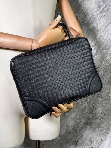 Папка  Bottega Veneta LUX-136053